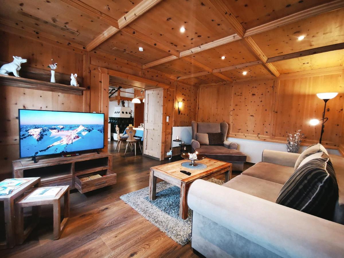 A Traumhafte Zirbenwohnung Prutz Luaran gambar