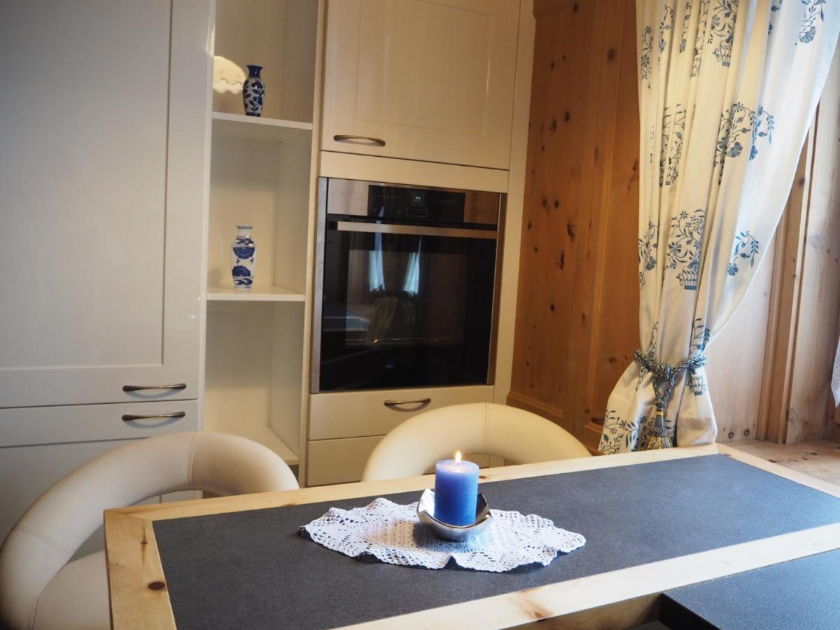 A Traumhafte Zirbenwohnung Prutz Luaran gambar
