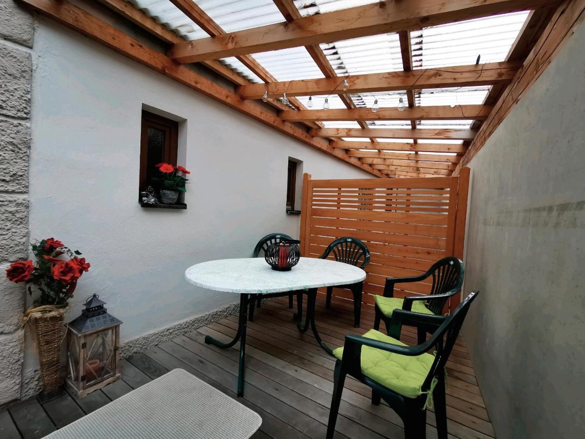 A Traumhafte Zirbenwohnung Prutz Luaran gambar